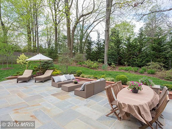 5th image of 1504 Oakview Dr