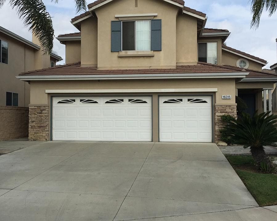 1st image of 16315 Heartwood Ct