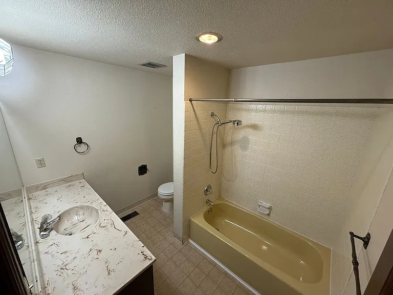 1150 NW Sunnywood Ct — Photo 21