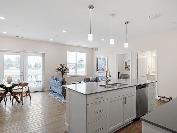 Seamless Flow Between Rooms