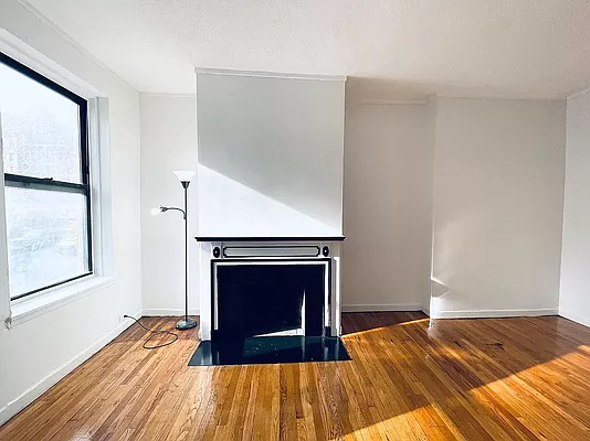 Rented by Ovation Properties, LLC | media 3