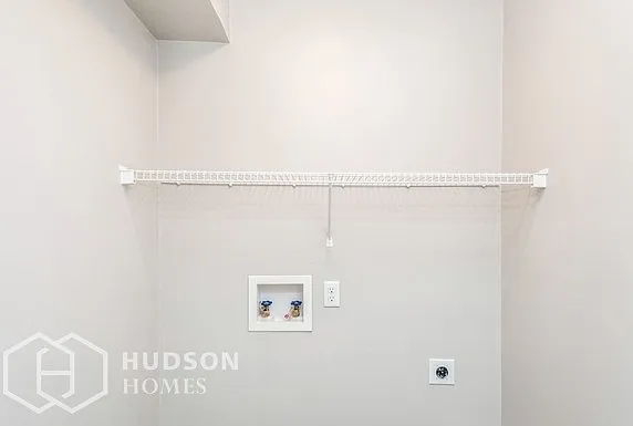 1404 Sagestone Ct — Photo 14