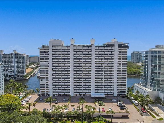 2nd image of 936 Intracoastal Drive #3C