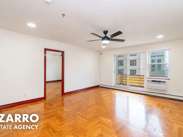 2955 Brighton 4th St APT 3B, Brooklyn, NY 11235