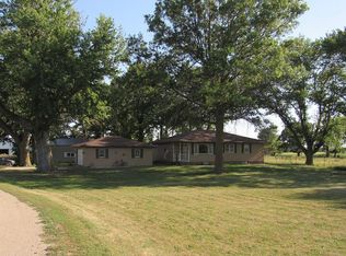 2661 Dolliver Park Ave, Otho, IA 50569