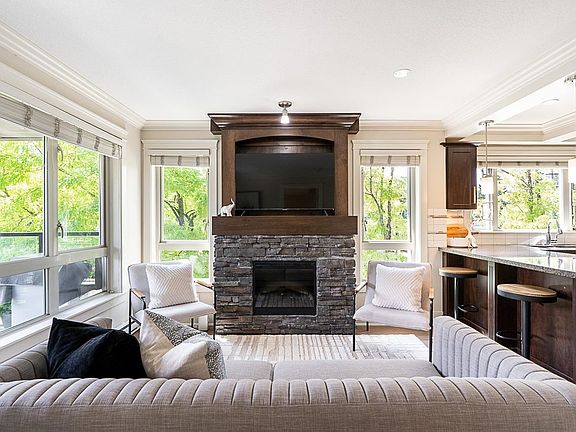 3rd image of 2175 Fraser Ave #312