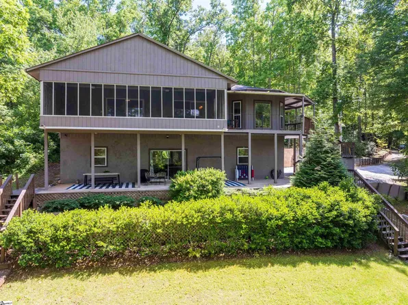 304 Whitewater Lake Rd, Tamassee, SC 29686