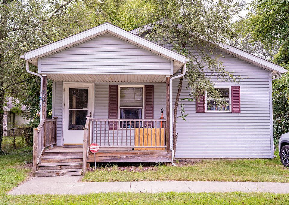 1st image of 227 Cornelia St