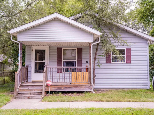 227 Cornelia St, Benton Harbor, MI 49022