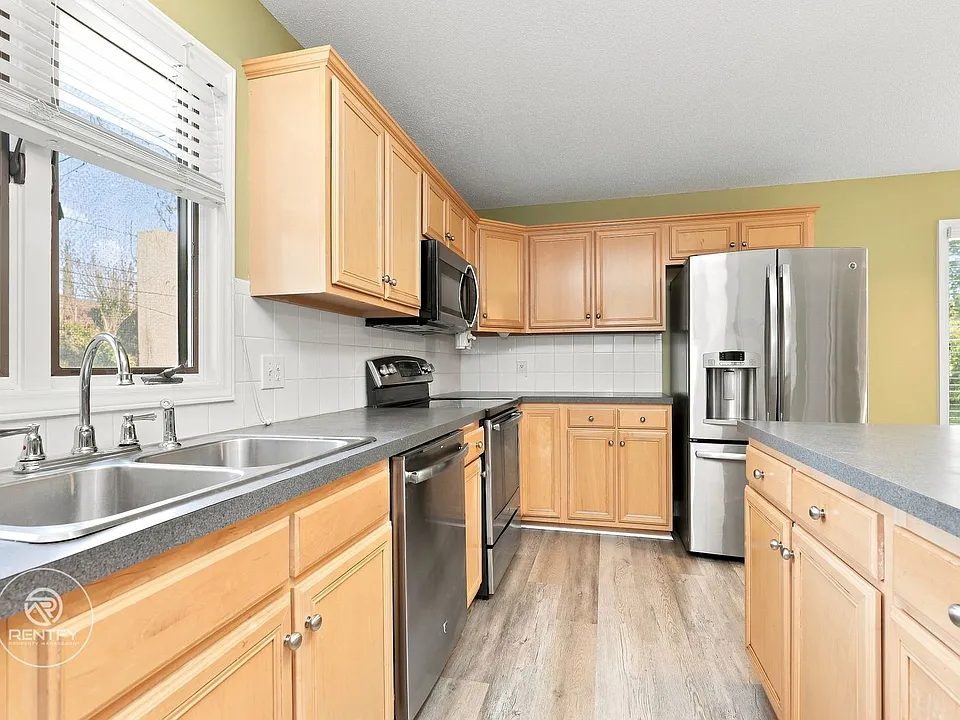 4449 Orchard Knob Ln