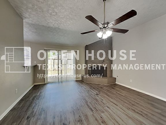 5th image of 10439 Lazy Meadows Dr