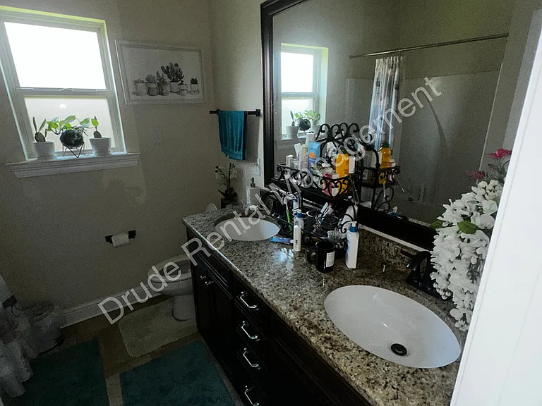 20340 Thornwood Dr — Photo 28
