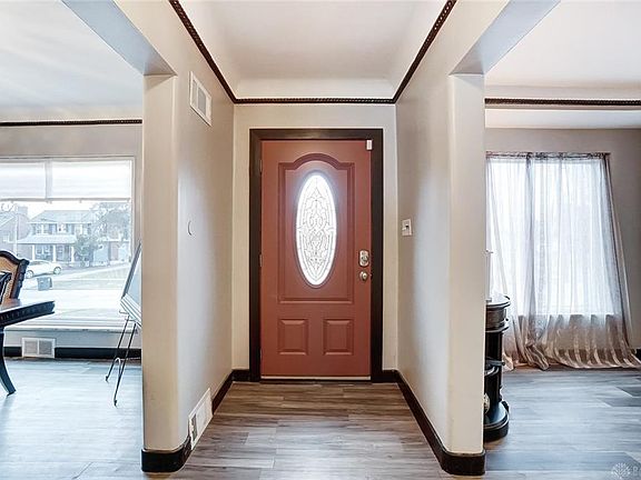 4th image of 1744 Benson Dr