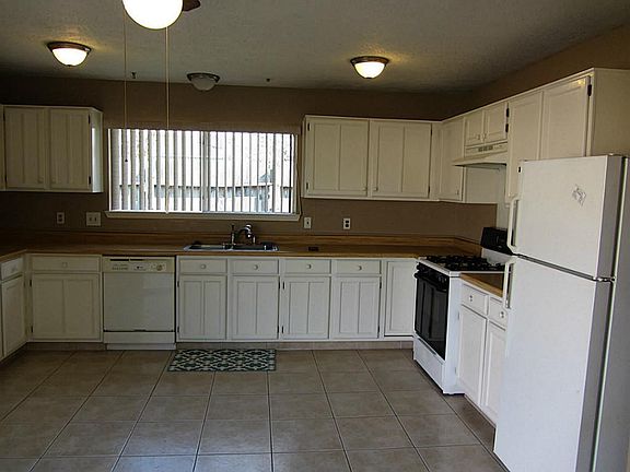 2nd image of 7311 San Simeon Dr