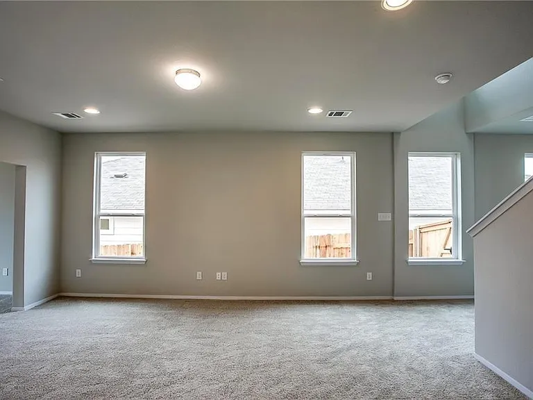 11516 Milano Dr — Photo 8