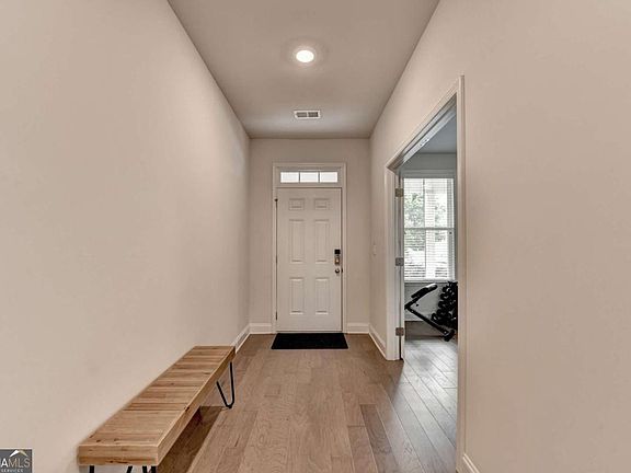 3rd image of 3356 Fall Branch Ln