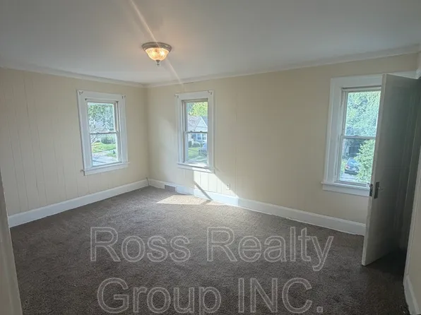1725 Mansfield Rd, Toledo, OH 43613