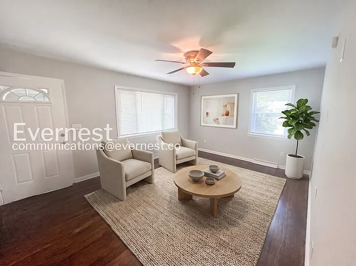 3 bed, 2.0 bath, 1218 sqft, $1,195 — Photo 2