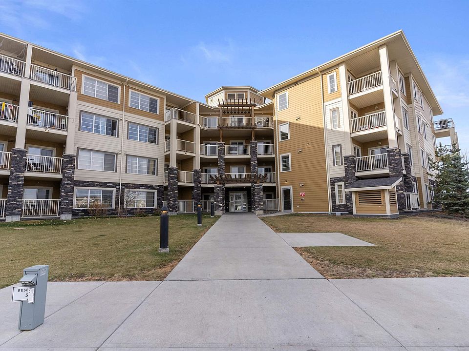 1st image of 3670 139th Ave NW #305
