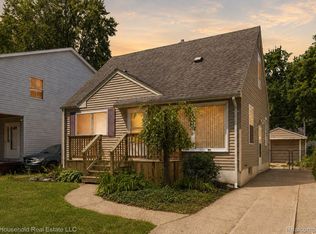 18483 Negaunee, Redford, MI 48240