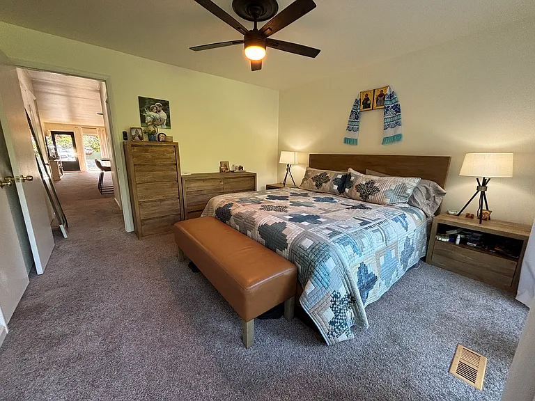 12A Darien #A-V2 — Photo 21