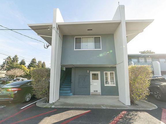 3rd image of 5471 Vicente Way APT 4