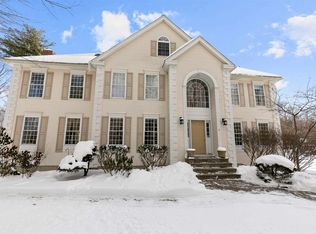 4 Haydn Dr, Atkinson, NH 03811