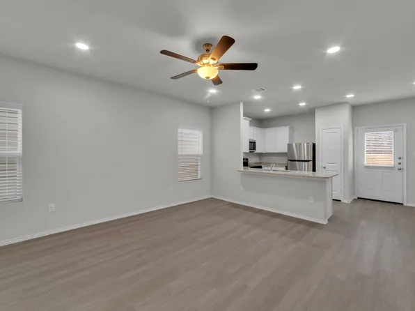 9034 Glen Shadow, San Antonio, TX