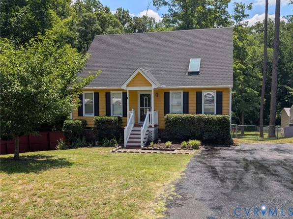 3111 Castlebury Dr, Chester, VA 23831