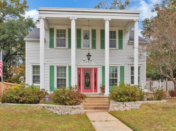 948 Elmwood St, Shreveport, LA 71104