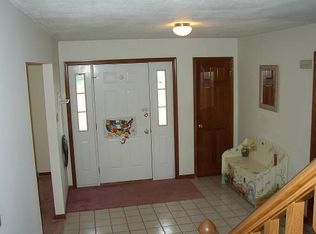 7560 Sunset Cir, Almond, NY 14804