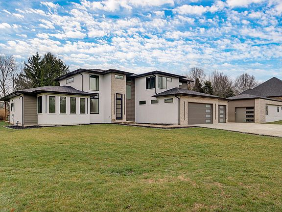 3rd image of 4744 Pine Haven Road