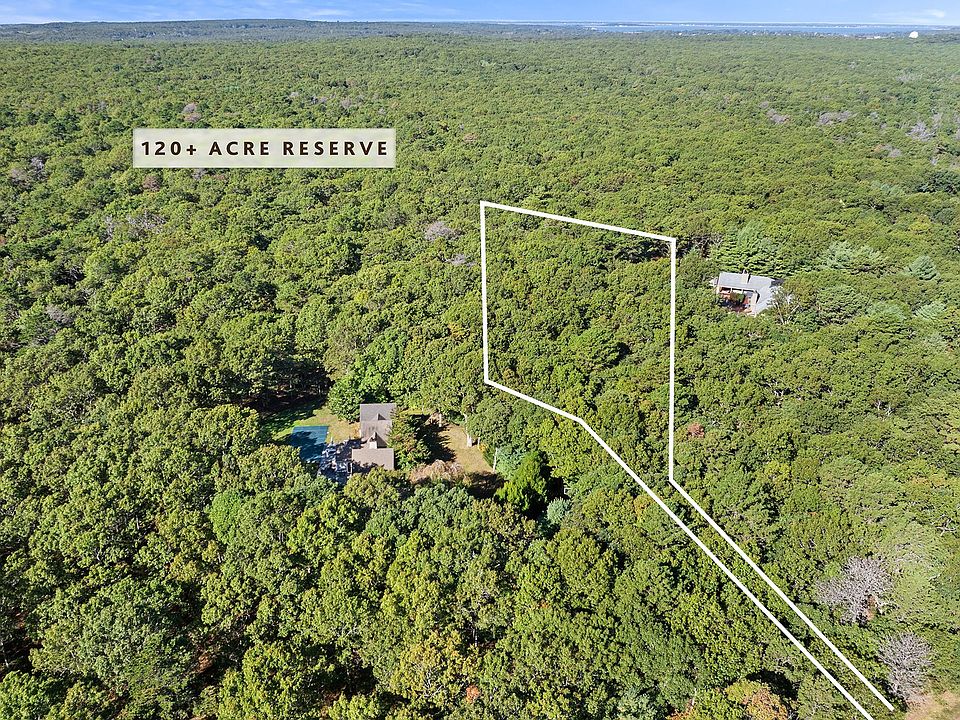 1st image of 3 Knoll Ln
