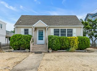 37 N 4th St, Surf City, NJ