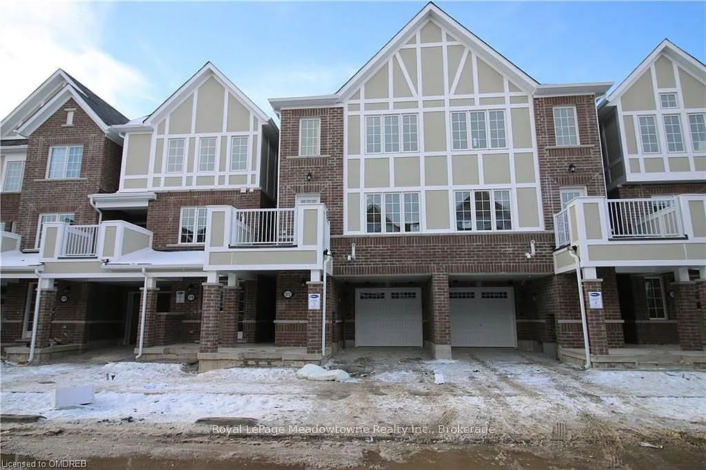 3 bed, $3,000 — Photo 2