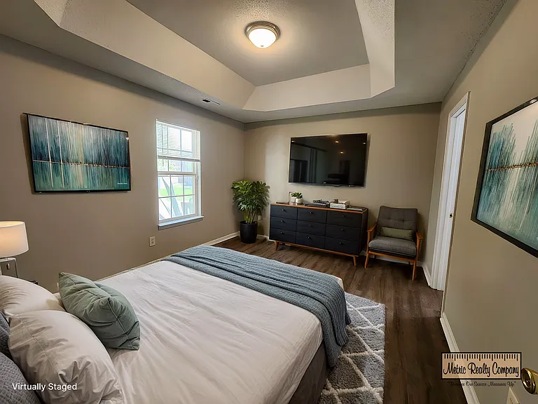 1126 Maria Christina Ln — Photo 10