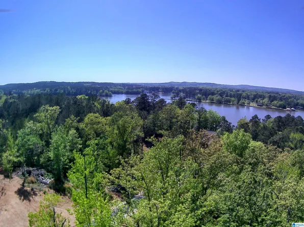 Broken Arrow Rd, Sylacauga, AL 35151