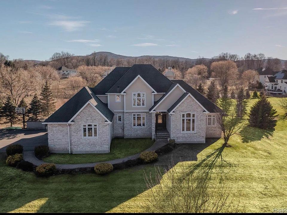 1st image of 56 Autumn Chase Drive