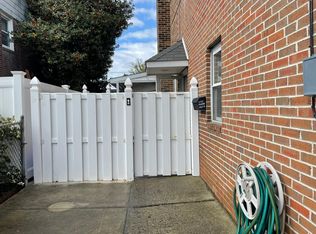 2722 Rhawn St #B, Philadelphia, PA 19152