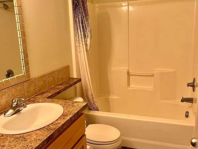 4823 SW Roseberry St — Photo 16