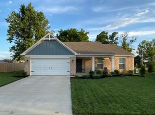 103 Hubbards Landing Blvd, Mount Washington, KY 40047
