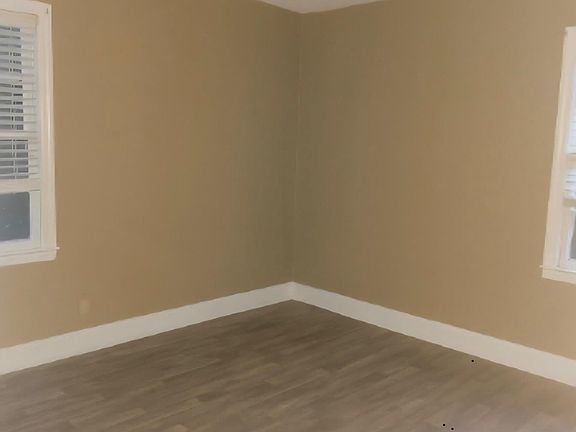 4th image of 2106 Melton Ave