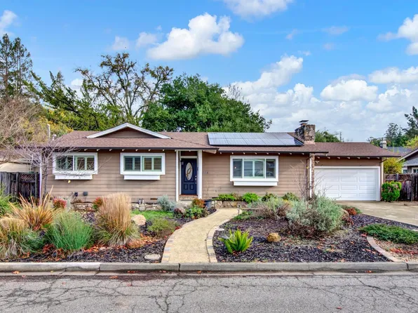 1034 Larkin Way, Napa, CA 94558