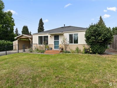 802 S 194th Street, Seattle, WA, 98148