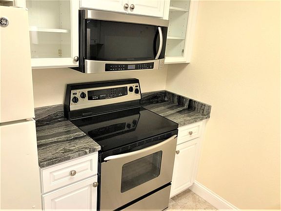 2nd image of 6026 22nd Ave N APT 7