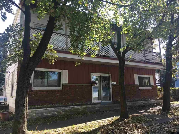 492 1st Ave, Troy, NY 12182