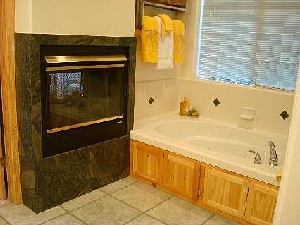 5th image of 554 Estates Dr