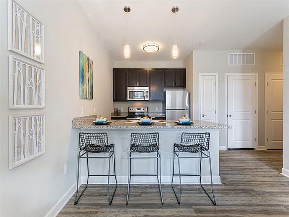 5th image of 1430 Bell Rd #523BE