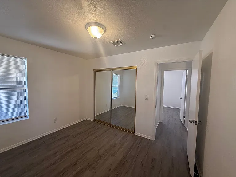 3736 N Roosevelt St — Photo 7