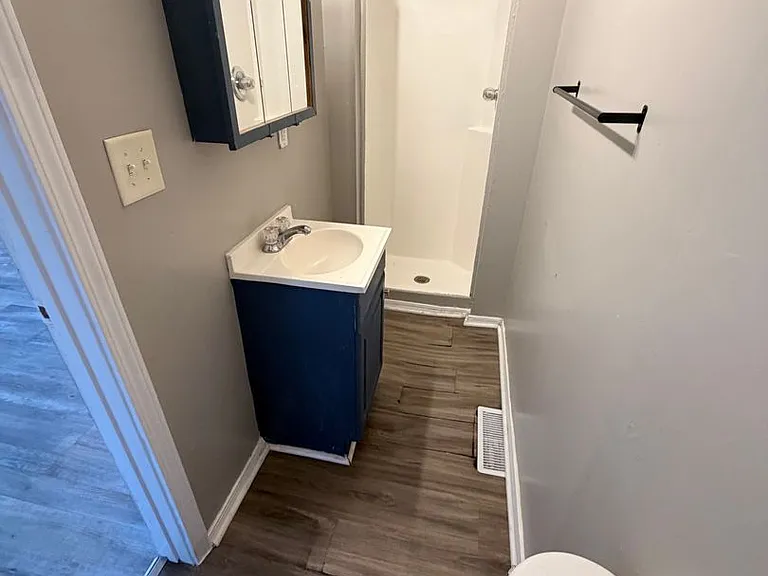 1031 Hartford St — Photo 30